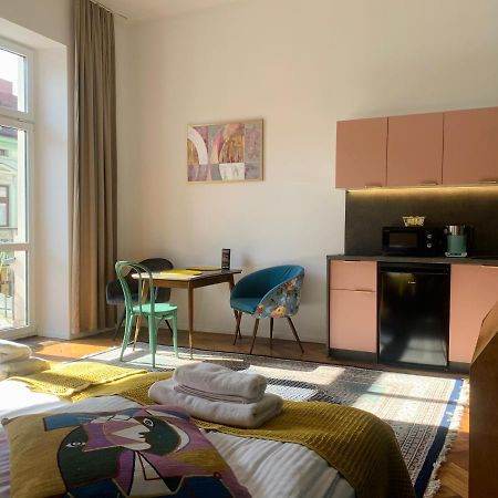 Apartamenty Piotrkowska 28 By Good Time Łódź Kültér fotó