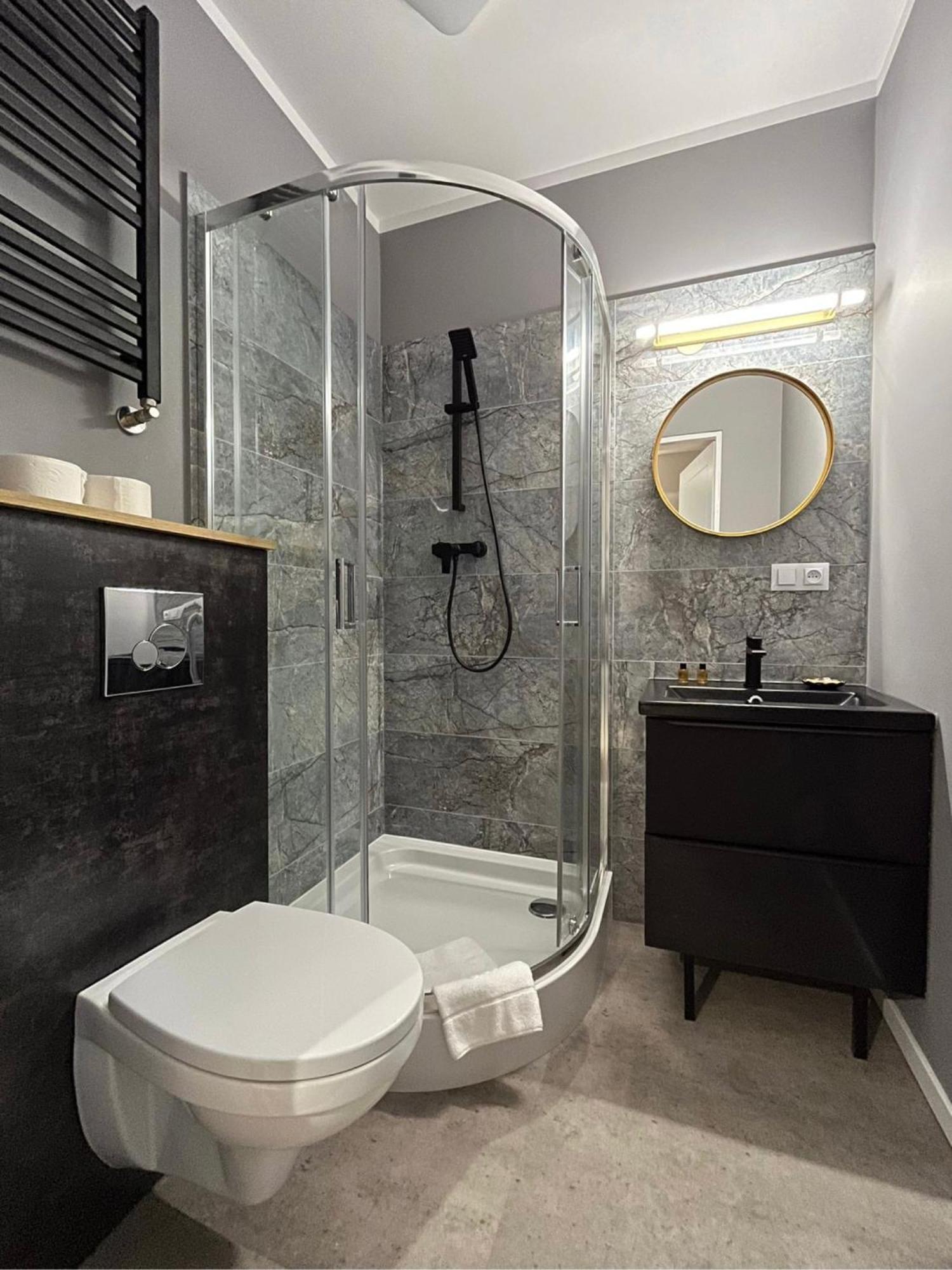 Apartamenty Piotrkowska 28 By Good Time Łódź Kültér fotó